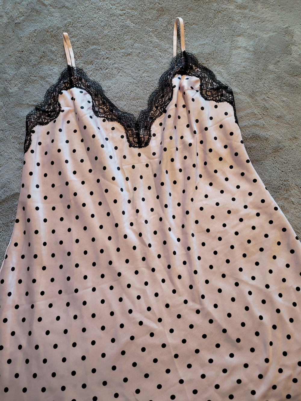 Victoria's Secret 2 Ladies Nightgown Med Pink Polka Dots And Solid Pink EUC Sexy - Picture 16 of 16